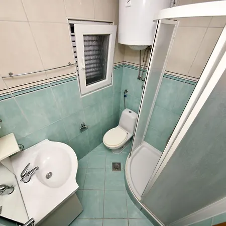 Ledinko 2 By Interhome *